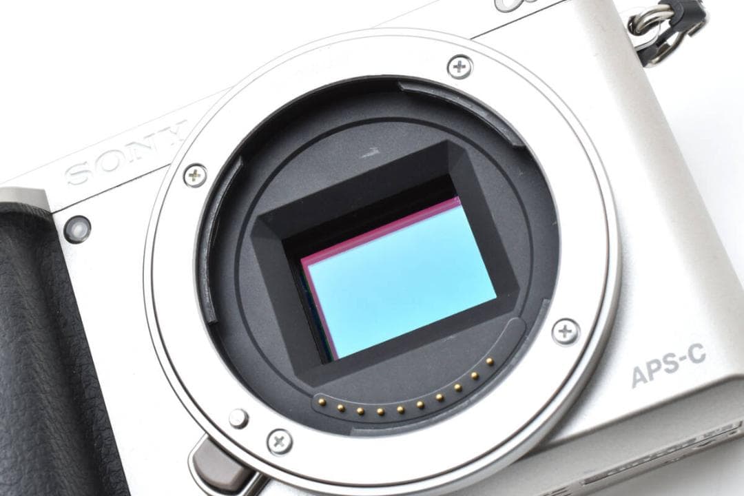 ★極美品★ ミラーレス一眼 α6000 ボディ ブラック ILCE-6000