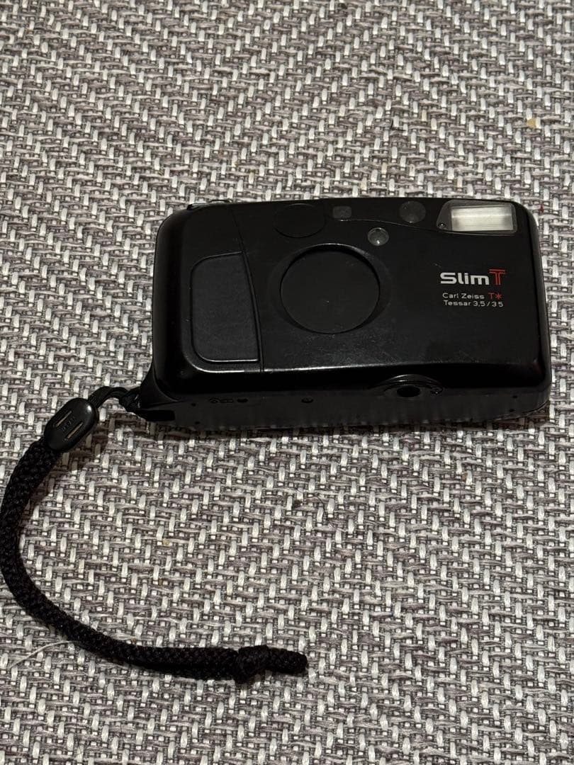 Kyocera Slim T 35mm ジャンク Yashica T4