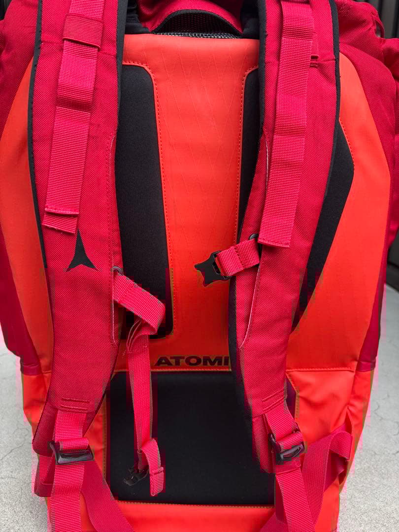 ATOMIC スキーブーツ用バックパック レッド/オレンジ