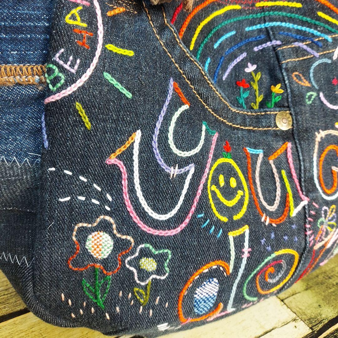 刺繍デニムバック　No.671　デニムリメイク　刺繍バック　サイドポケット