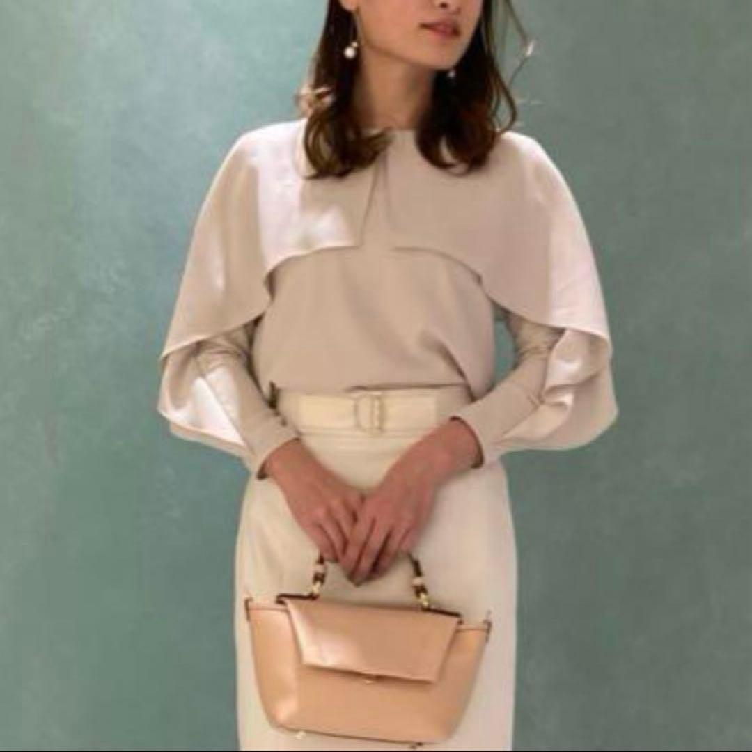 メグルー様　美品◎ANAYI アナイ ストレッチクロスケープ 長袖ブラウス 38