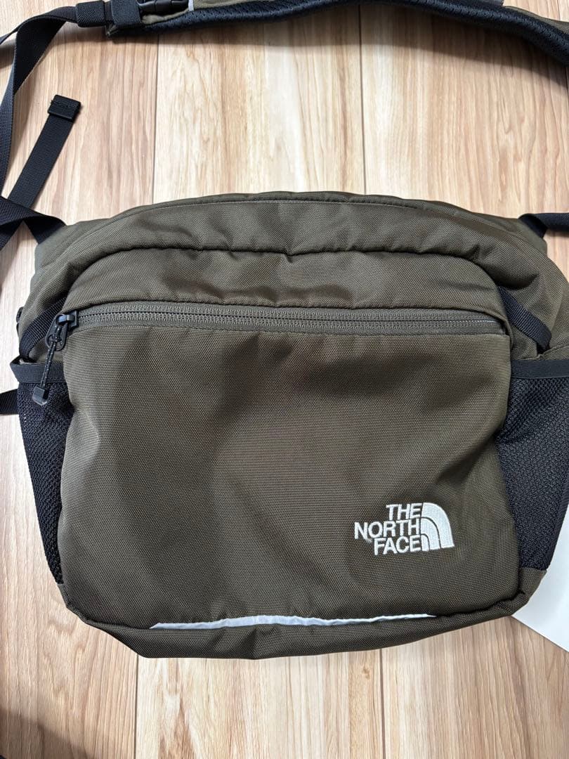 THE NORTH FACE ベビースリングバッグ オリーブグリーン美品