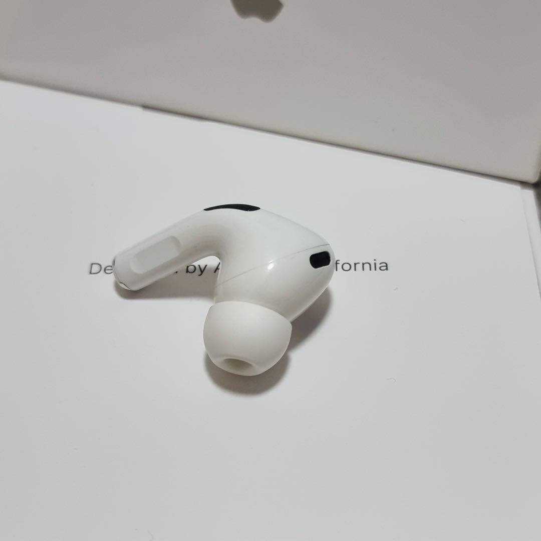 AirPodsPro 2 第二世代 USB-C イヤホン　片側　右耳　R側