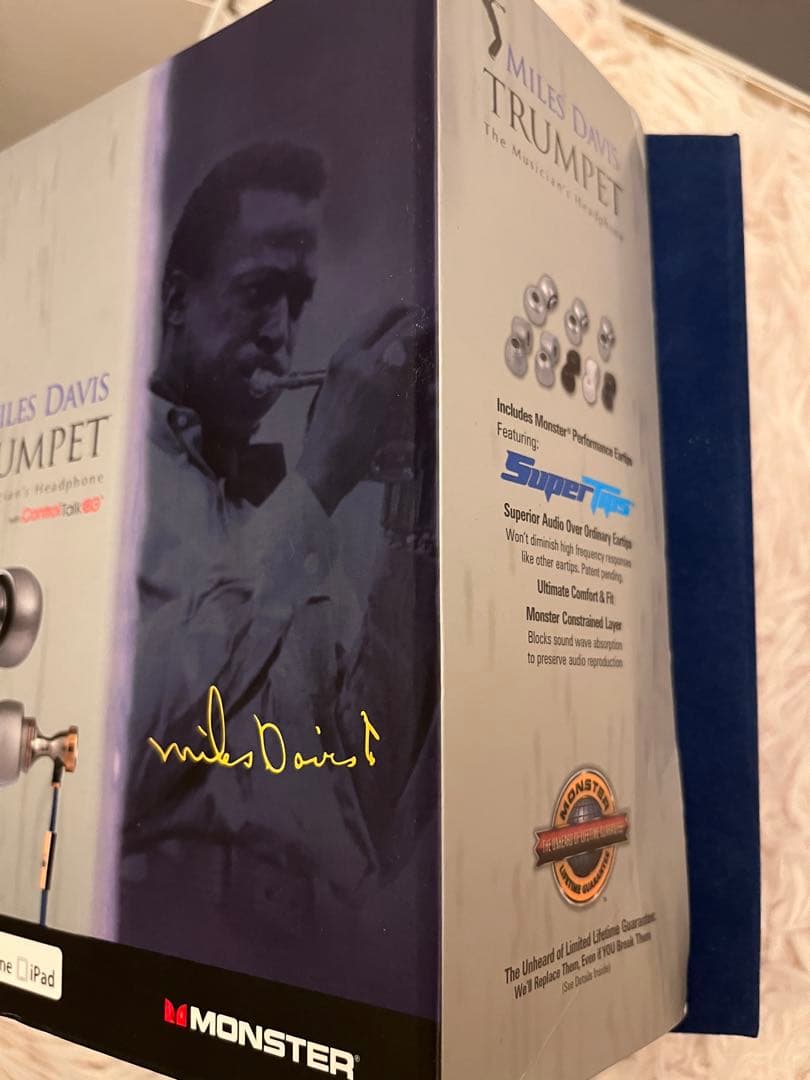 Miles Davis Trumpet マイルスデイビス トランペット　イヤホン