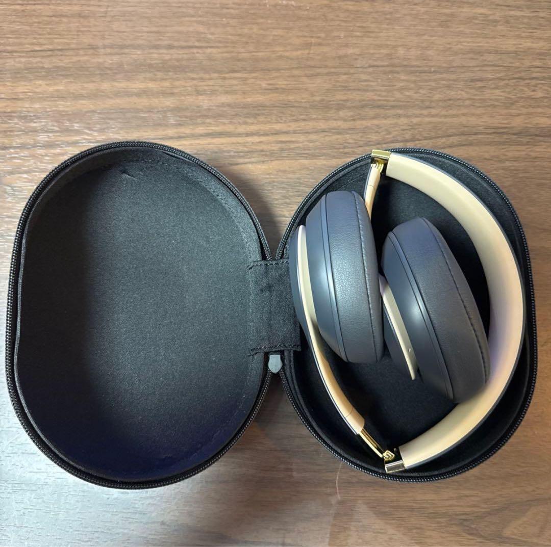 Beats Studio 3グレー/ゴールド