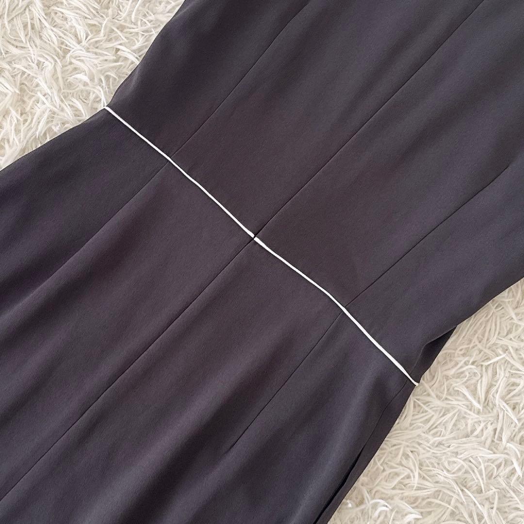 美品 BEIGE, ベイジ✨CINDY クルーネックドレス チャコールグレー 2