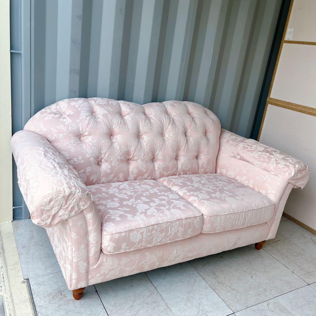 取付無料！ジェニファーテイラー 姫系パステルピンクロココ調花柄2人掛けソファ✨