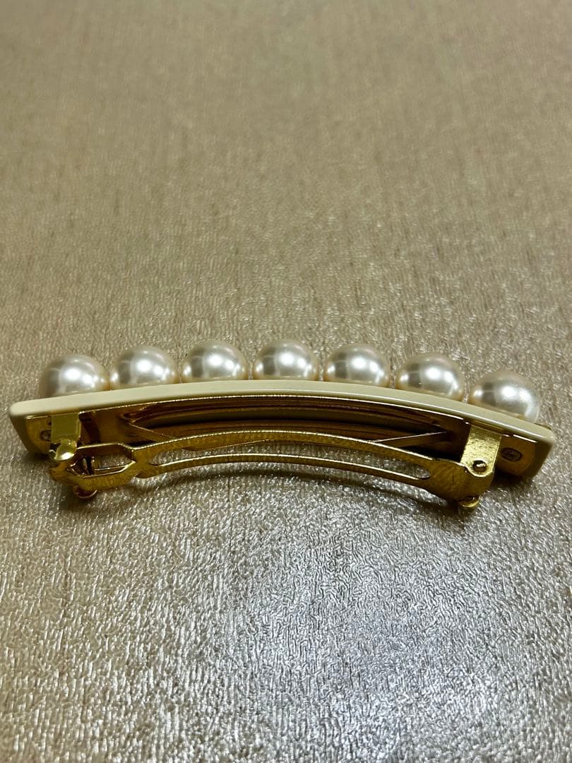 美品◆アレクサンドルドゥパリ パール バレッタ 8cm べージュ◆