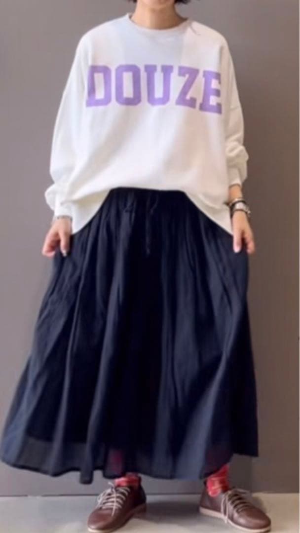 TROIS スウェットPO DOUZE オフホワイト　フレンチブリュ