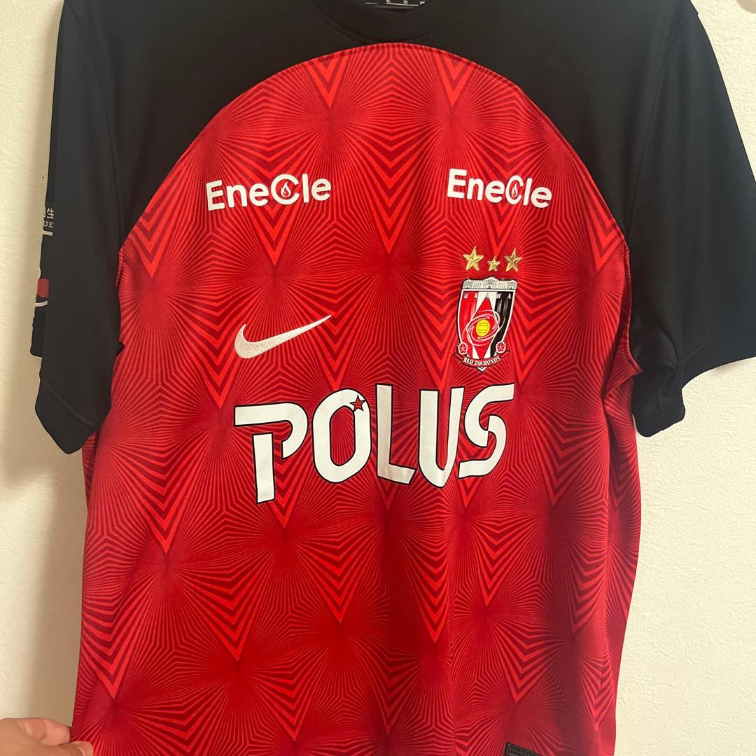 浦和レッズ　伊藤敦樹　ユニフォーム