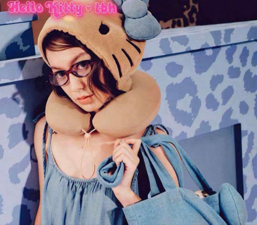 海外限定Hello Kitty x TBH トラベルブランケット 3点セット