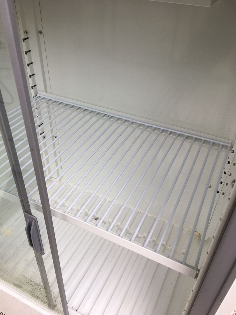 サンデン　冷蔵ショーケース　VRS-68XE