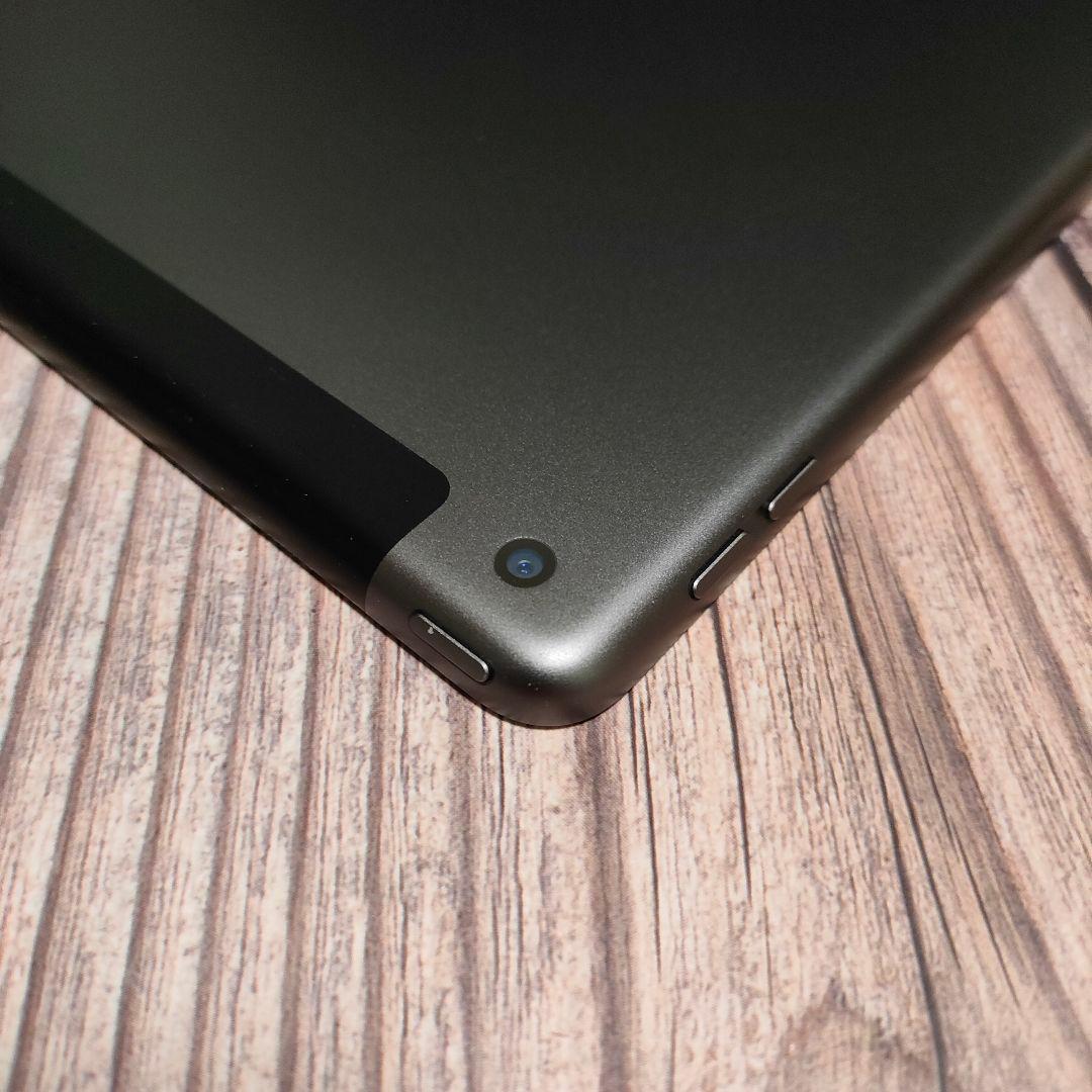 iPad 第8世代 32GB グレー SIMフリー 美品