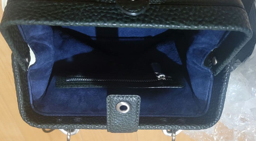 週末限定価格　土屋鞄　ポストミニショルダー　ハンドバッグ　ショルダー　革