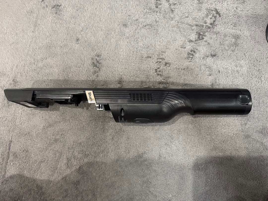 【極美品】Shark EVOPOWER　充電式ハンディクリーナー　WV270J