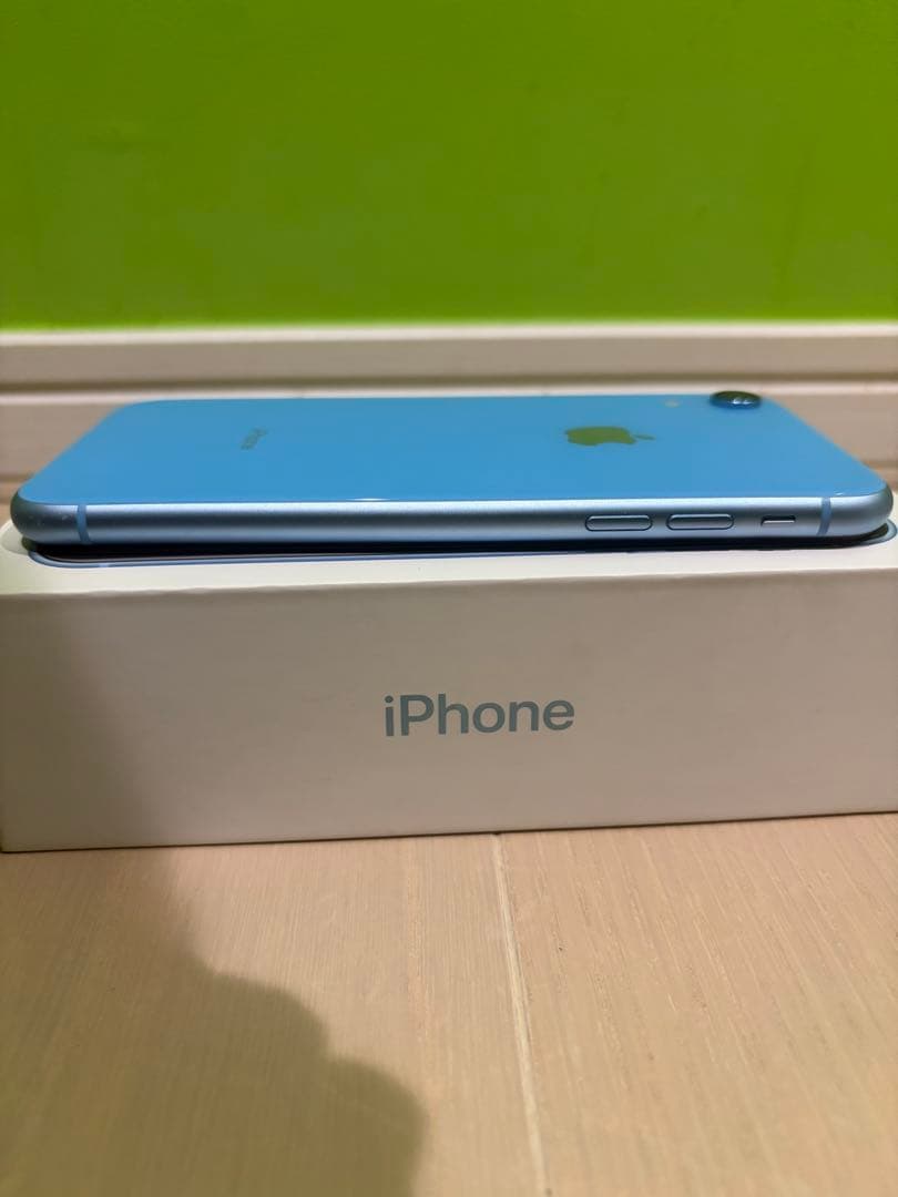 Apple iPhone XR 本体 ブルー