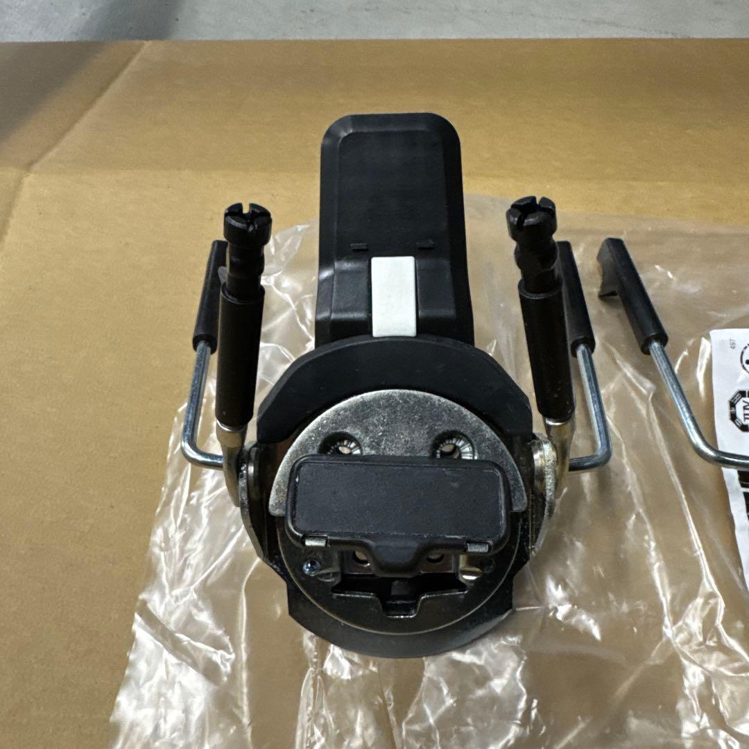 K*n様 LOOK　ルック　PIVOT　ブレーキのみ　115未使用