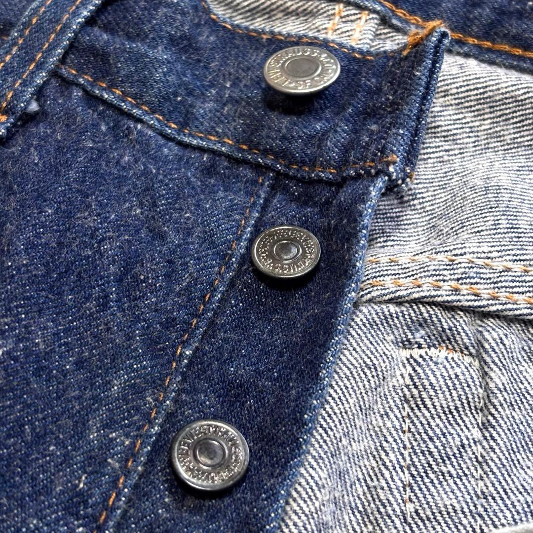 【80s】濃紺 リーバイス 501 ハチマル ナイロンフットボタン USA製