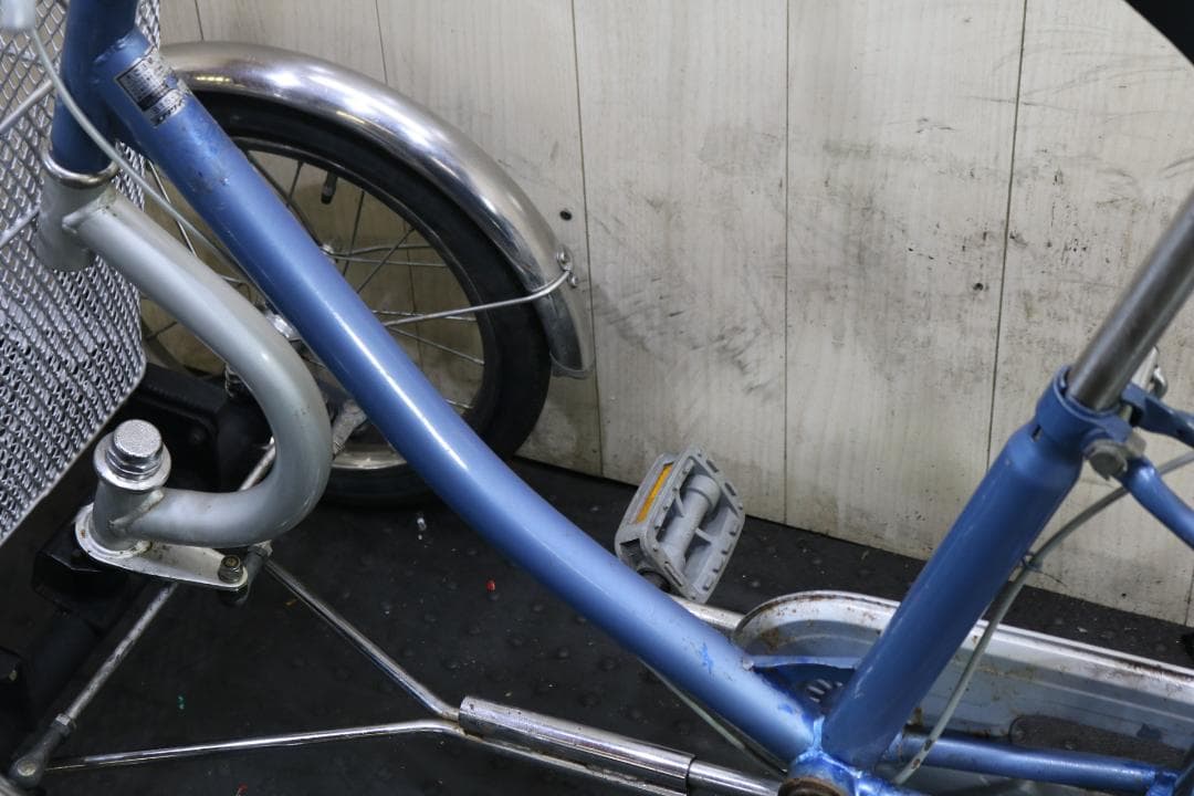 青い三輪シティサイクル 前カゴ付き