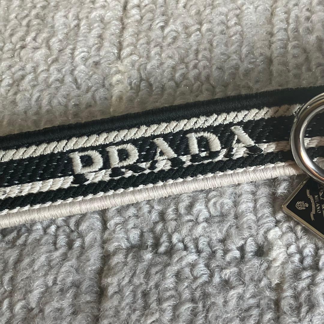 プラダ［首輪］三角ロゴ　犬用　ペット用品　レザー　ジャガード　箱付き　ブラック