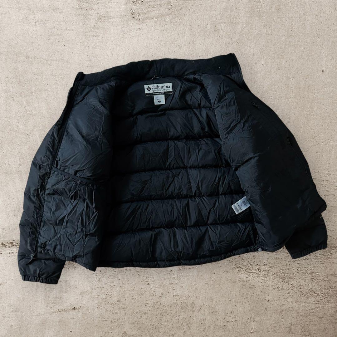 古着Colombiaコロンビア中綿ダウンジャケットドローコード刺繍ロゴ短丈テック