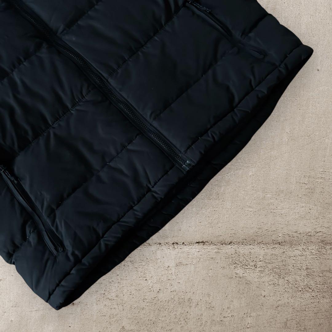 古着Colombiaコロンビア中綿ダウンジャケットドローコード刺繍ロゴ短丈テック