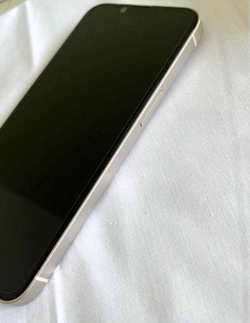 iPhone13 128GB スターライト　SIMフリー　【美品】