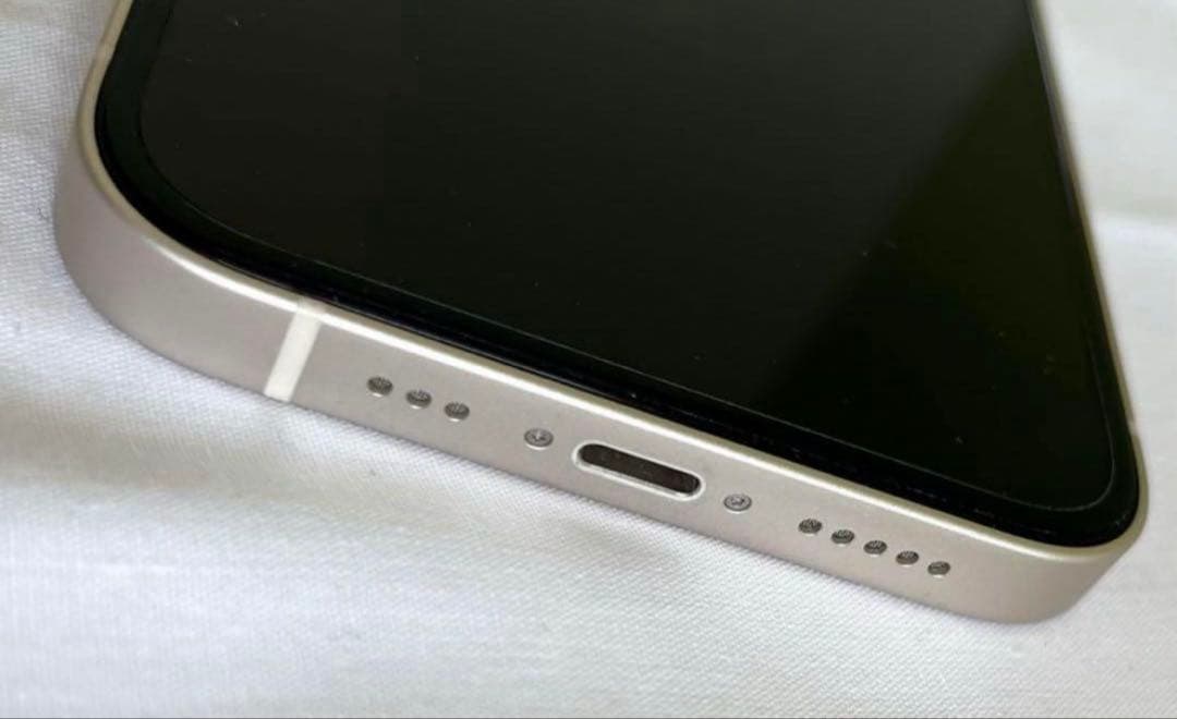 iPhone13 128GB スターライト　SIMフリー　【美品】