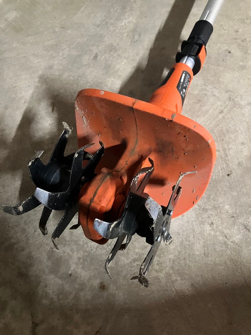 モ*イ様 コードレス　耕運機