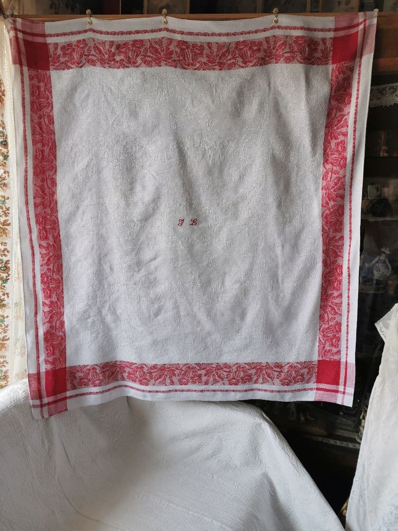 アンティーク ダマスクリネン 風鈴草 釣鐘草 百合の大判クロス フランス購入