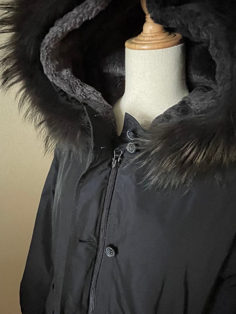 23区　ブラックファー付きネイビーモッズコート　50サイズ