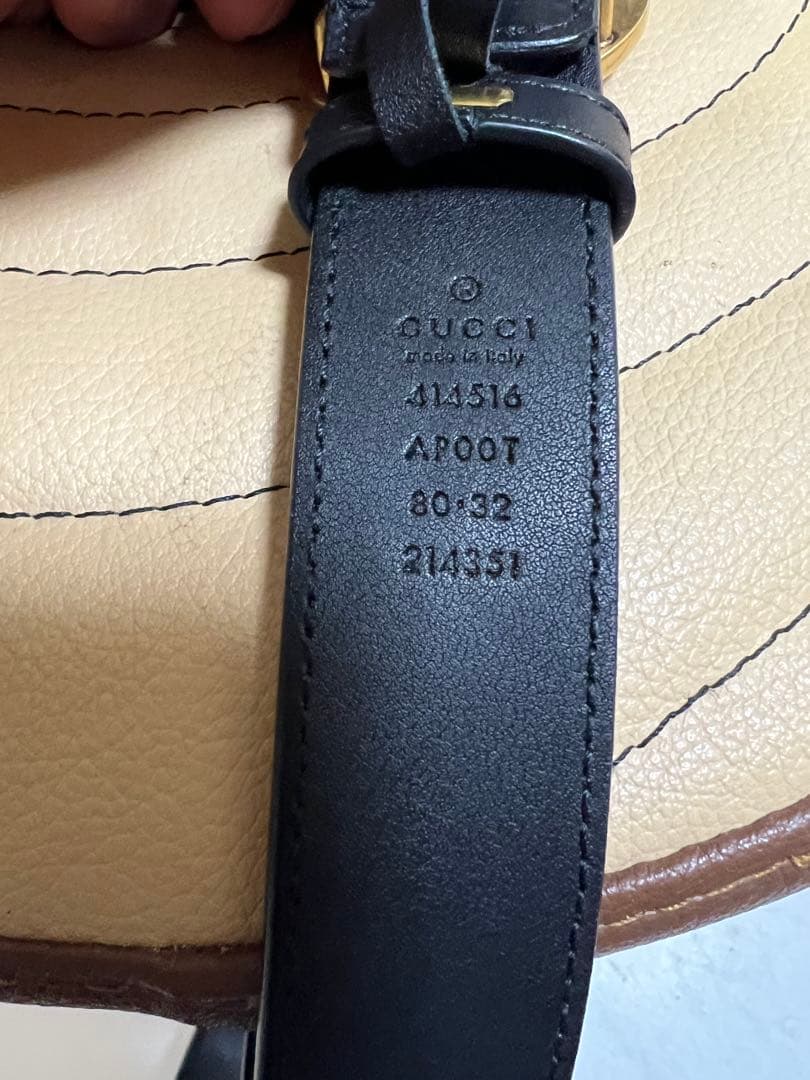 GUCCI ブラック ベルト GGロゴ 80-32 箱付き