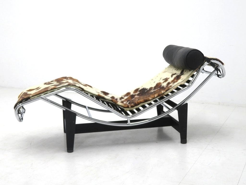 IDC大塚家具　コルビジェ　LC4　ハラコ　リクライニングソファ　シェーズロング