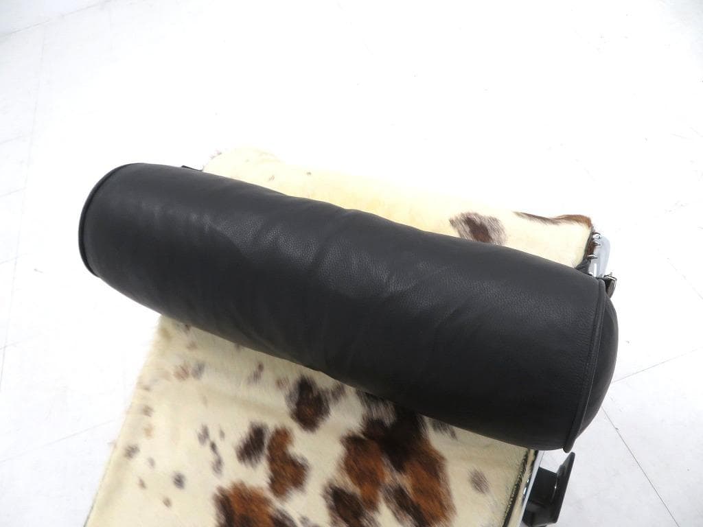 IDC大塚家具　コルビジェ　LC4　ハラコ　リクライニングソファ　シェーズロング