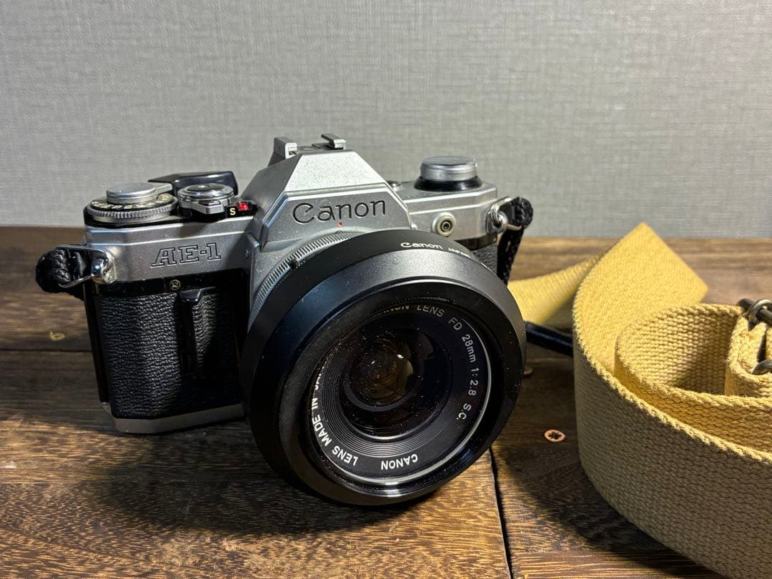 希少CanonAE-1 フィルムカメラ＋FD28mm F2.8レンズヴィンテージ