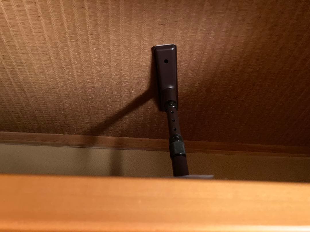 木製タンス／支え棒2本