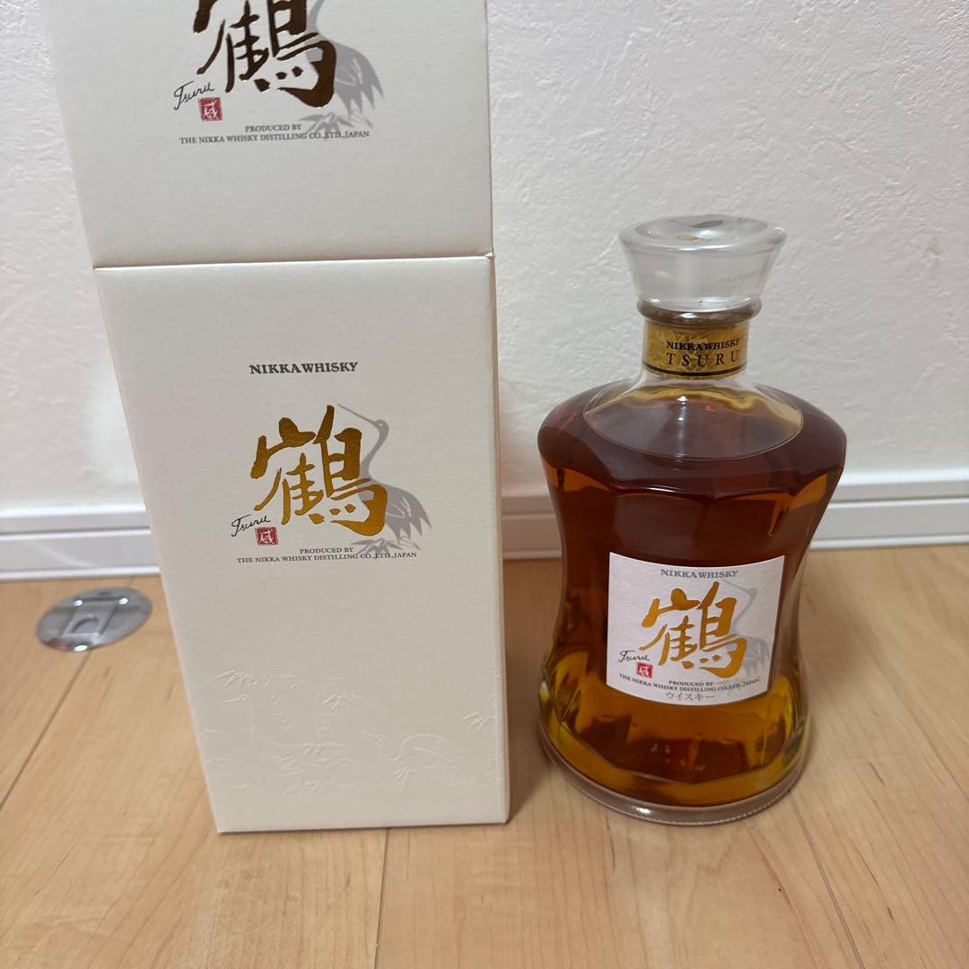 NIKKA 鶴 ウイスキー　ニッカウヰスキー鶴　700ml