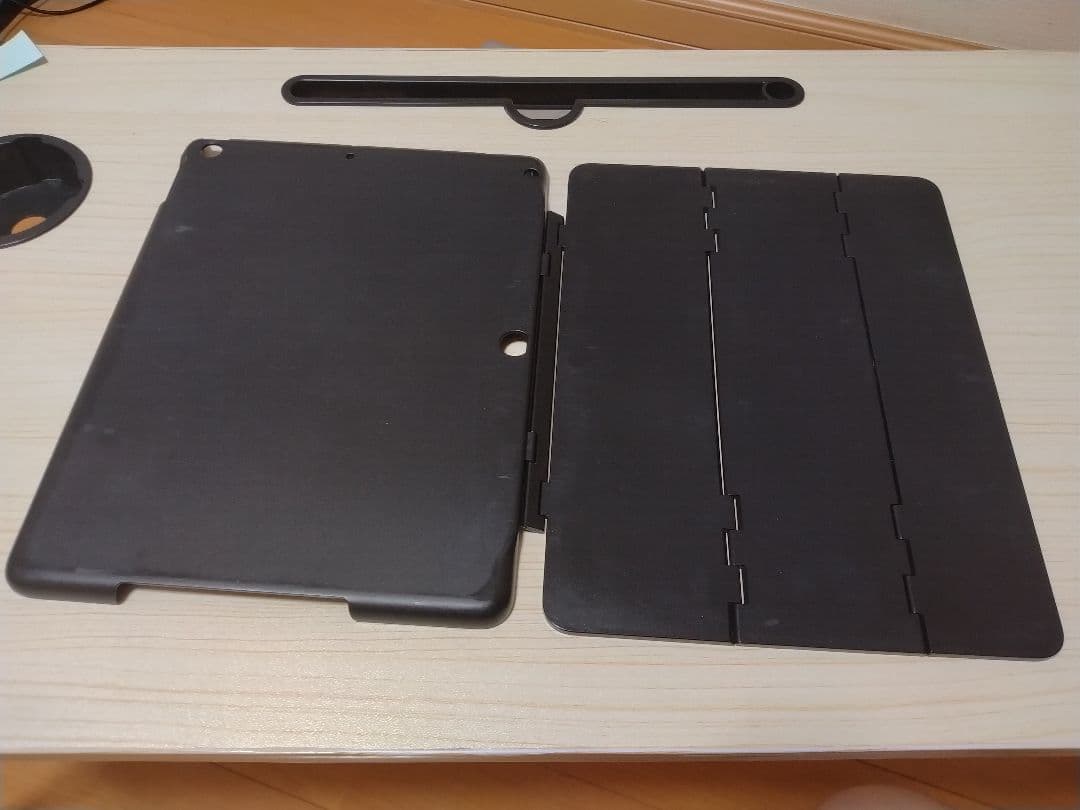 4 iPad 10.2インチ本体、128GB、シルバー、8世代、値下げ交渉不可