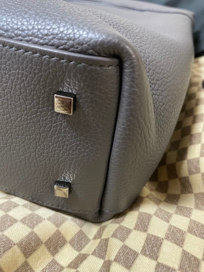 マ*ん様 極上美品　正規品　本革　FURLA ビジネスバッグ　シボ革　グレー