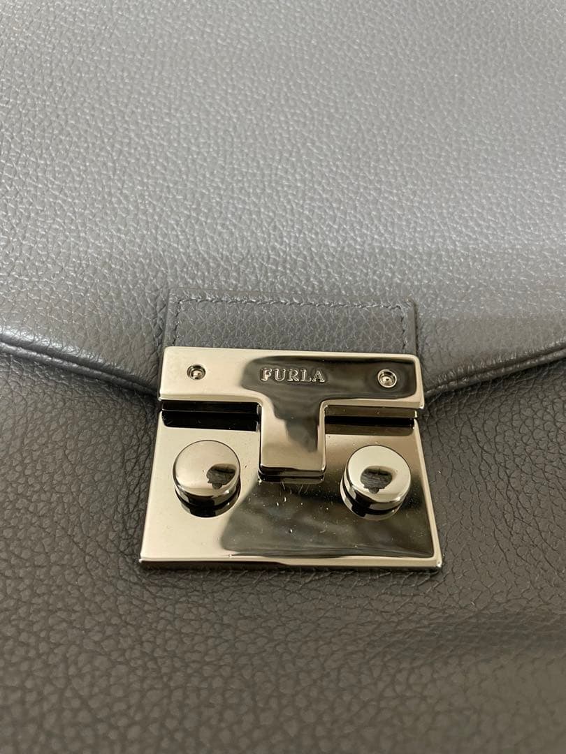 マ*ん様 極上美品　正規品　本革　FURLA ビジネスバッグ　シボ革　グレー
