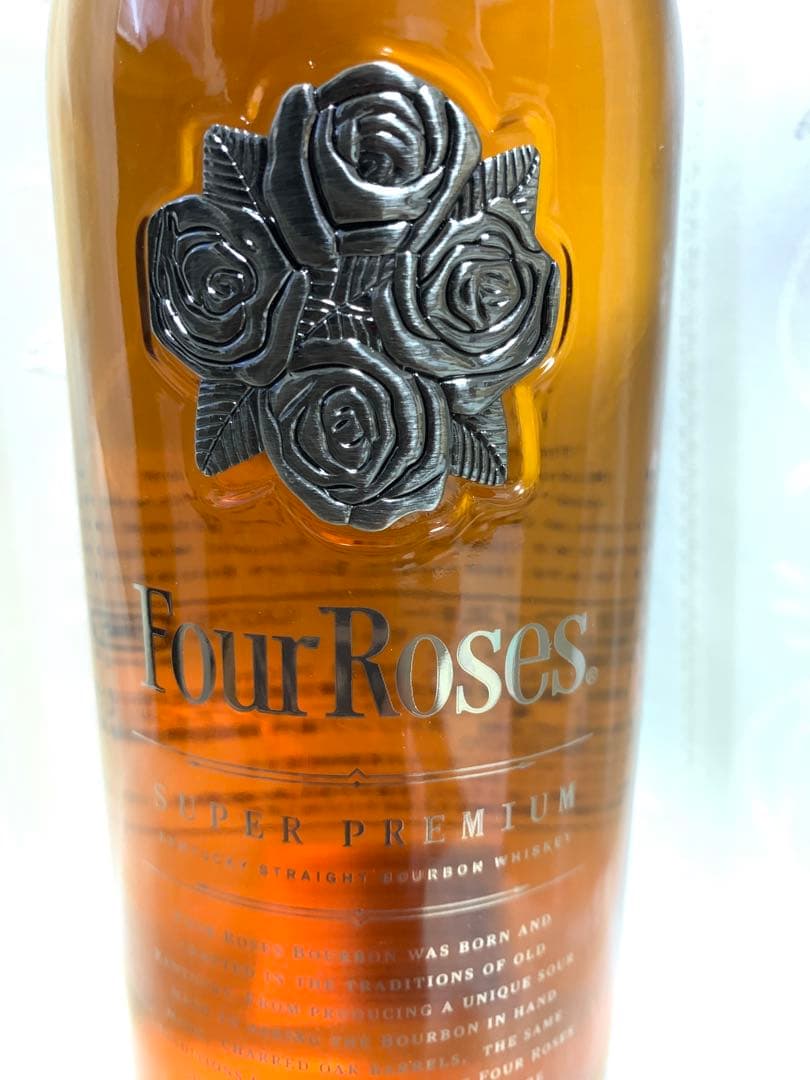 Four Roses Super premiumバーボン750ml 新品　箱付