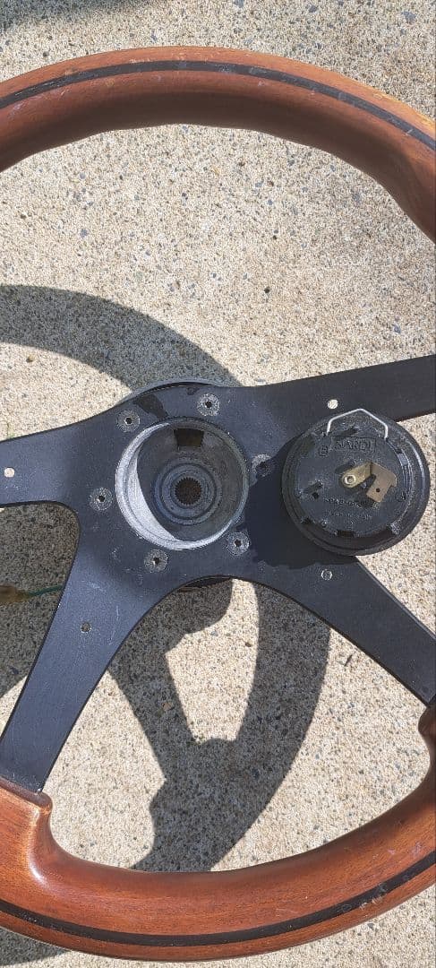 NARDI TORINO ステアリングホイール ウッド 4スポーク