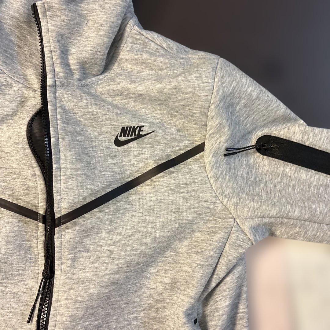 Nike グレー ジャージ上下セット Mサイズ