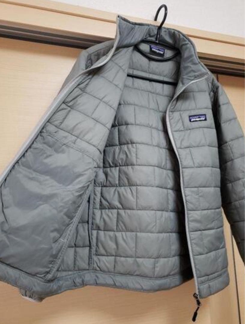 パタゴニア 中綿ジャケット グレー フルジップ 軽量 保温 アウトドア
