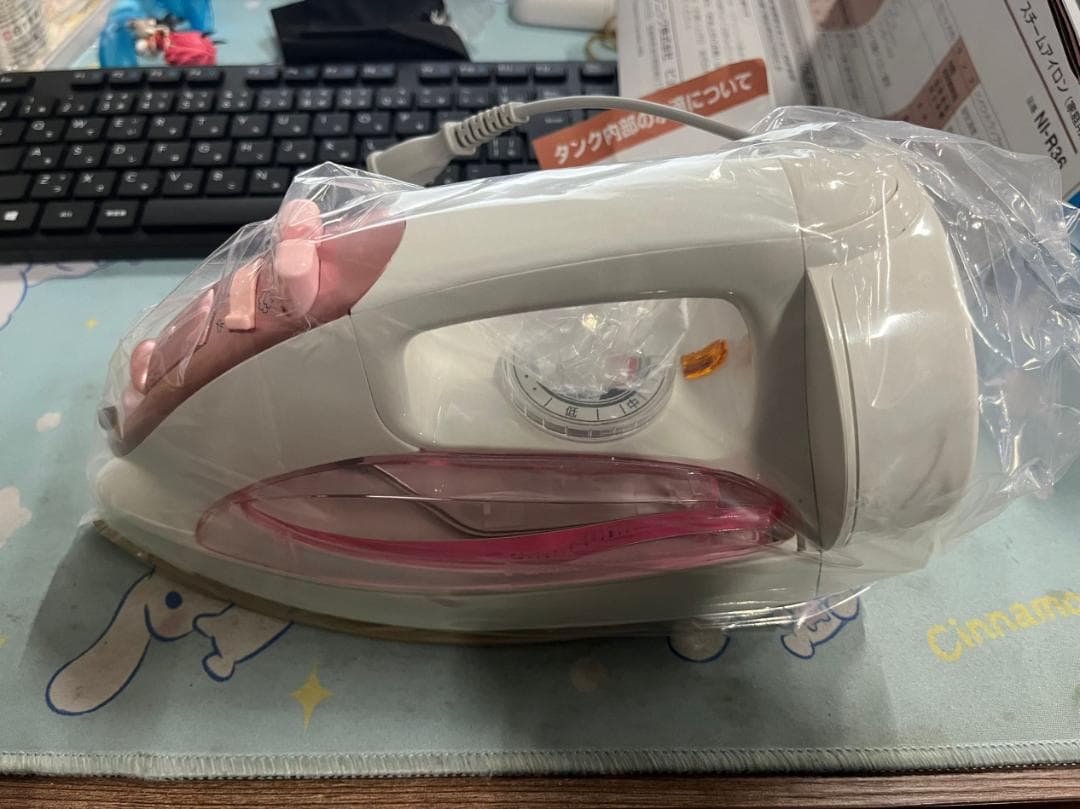 【新品、未使用】コードリール式スチームアイロン NI-R36-P