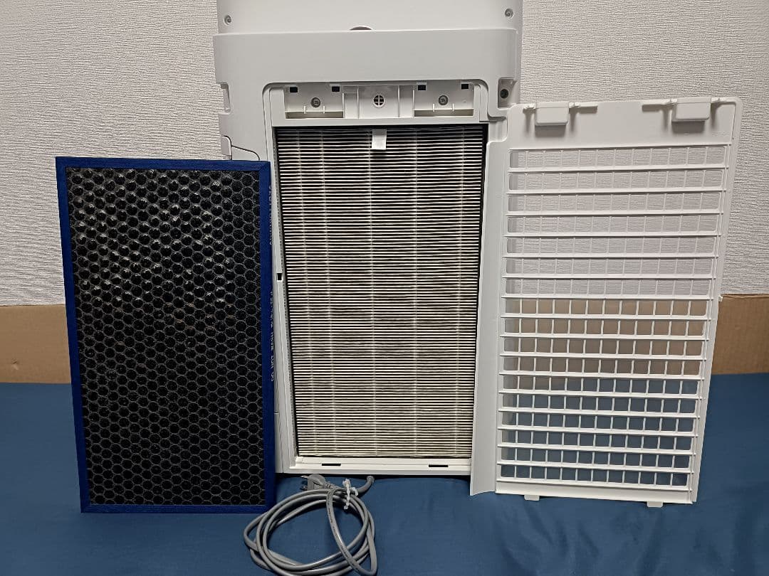 m.makorin様 SHARP 加湿空気清浄機 KC-L50-W 2021年製