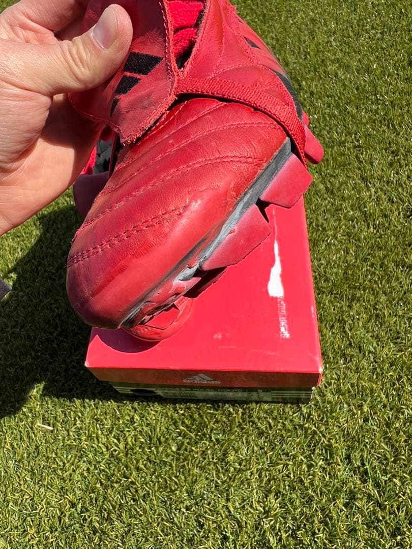 T*o様 アディダスプレデターパルス　HG