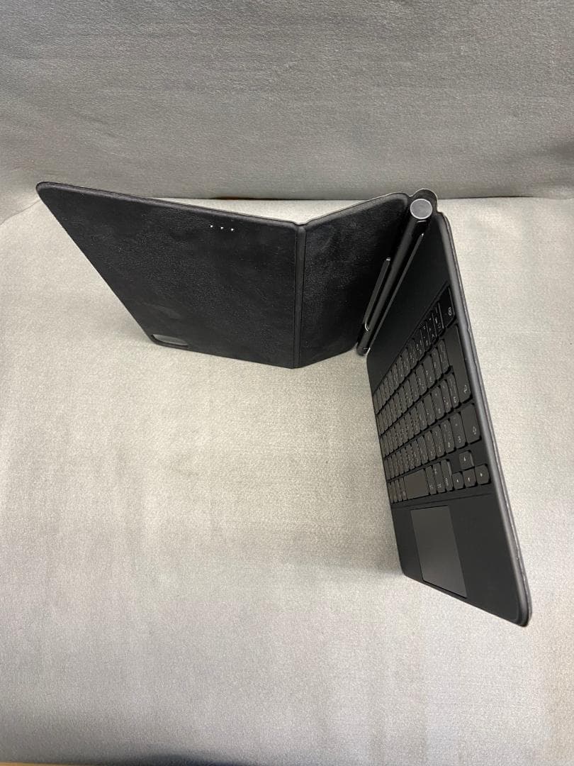 美品　Apple純正品 iPad Magic Keyboard キーボード