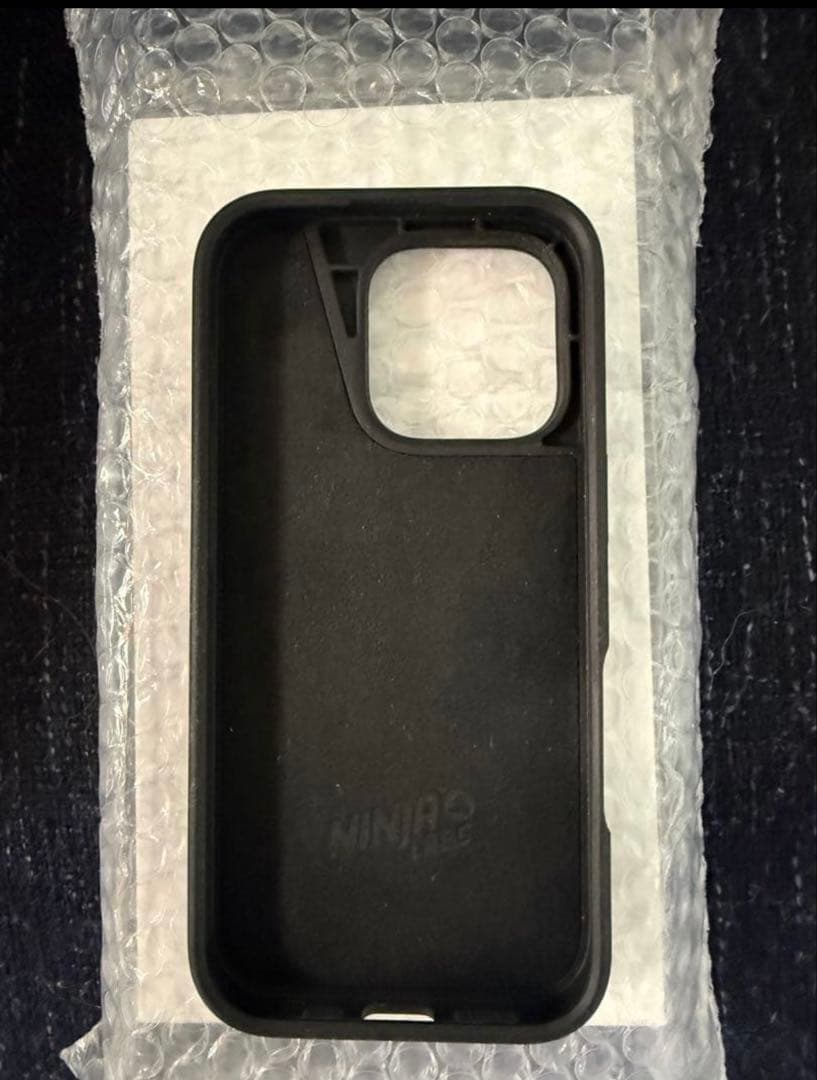 NINJA LABS ケース　ブラックiPhone16pro ninjalabs