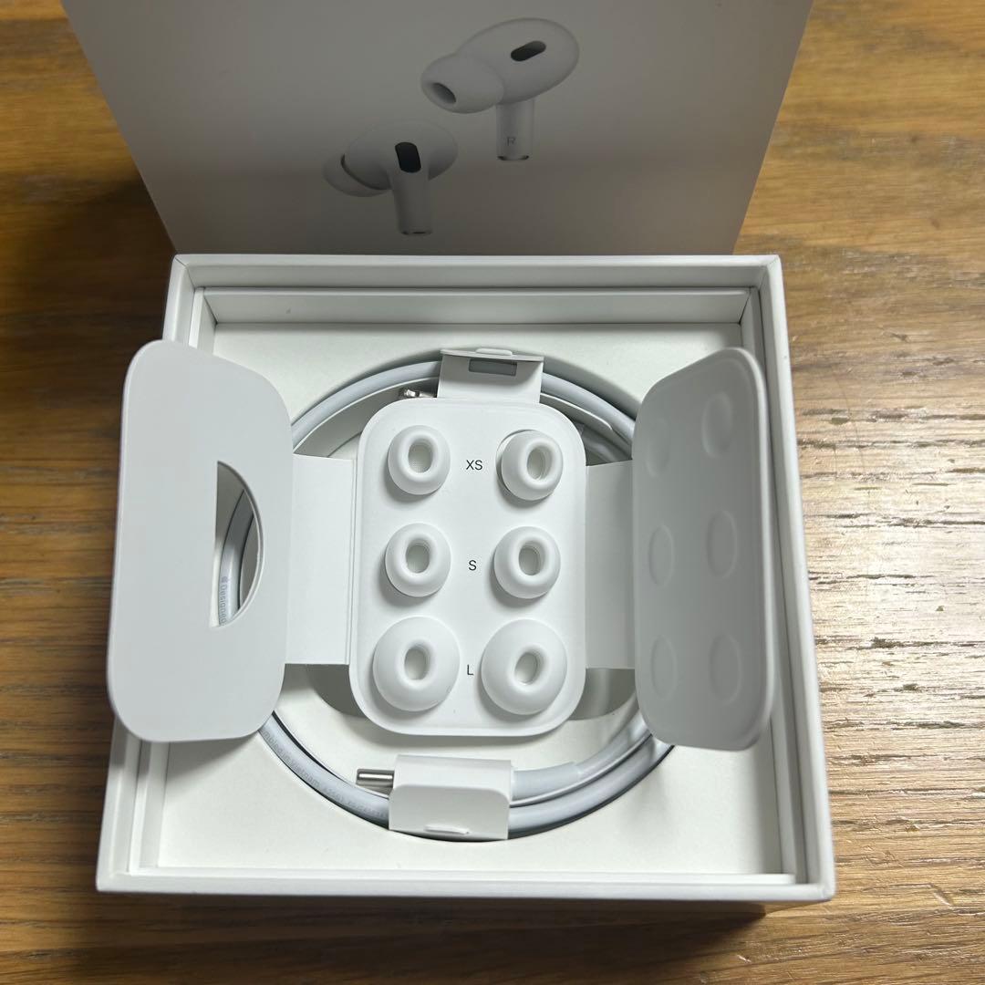 AirPods Pro 第2世代 イヤホン両耳 本体のみ 付属品付き